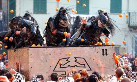 “The Battle of the Oranges” for the Historical Carnival of Ivrea