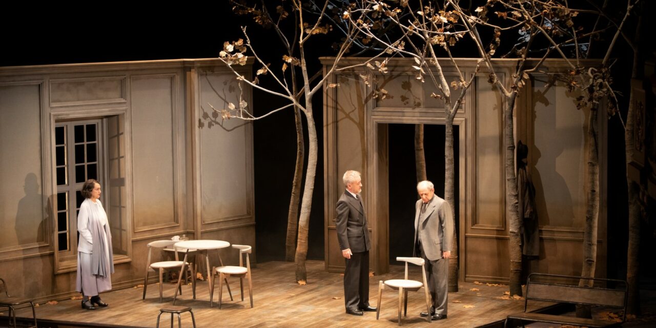 Re-Staging The Past: “Copenhagen” at Madrid’s Abadía Theatre