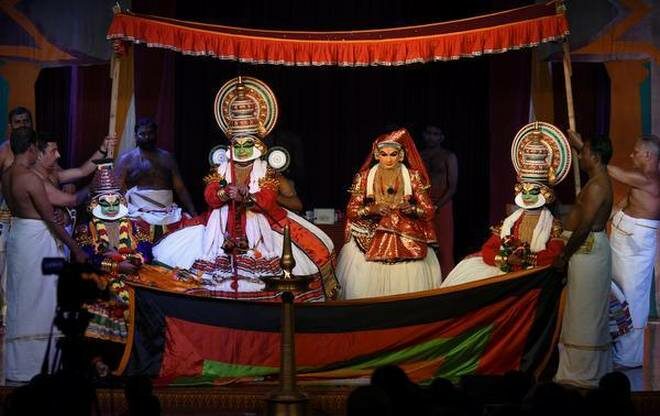 Abhinaya Steals The Show at Kalakshetra Kathakali Festival