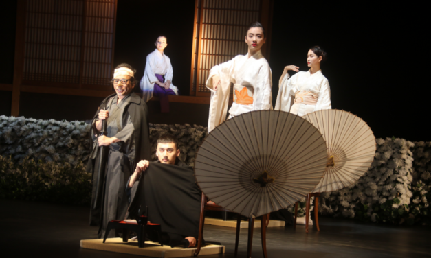 Tadashi Suzuki’s “Cyrano de Bergerac”: East and West Under the Umbrella
