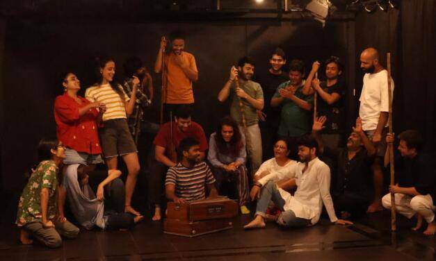 How Urdu Theater Is Reaching Out to New Audiences