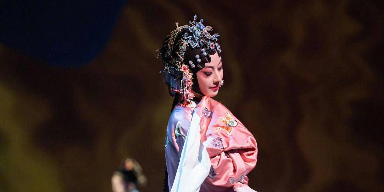 Is There a Right Way to Make Chinese Opera?