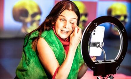 The TikTok-isation Of Theatre? – “Dziewczyna, Która Podeptała Chleb”