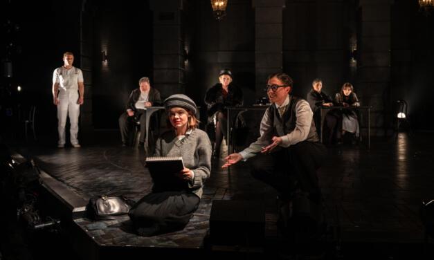 Echoes of a Crumbling Republic: Review of “Berlin” at Chicago’s Court Theatre (2025)