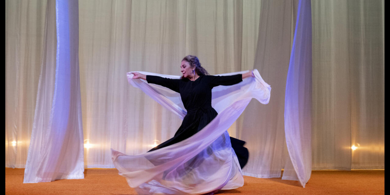 Lolita Flores Places Poncia Centre-stage: A New Re-fashioning of “The House of Bernarda Alba”