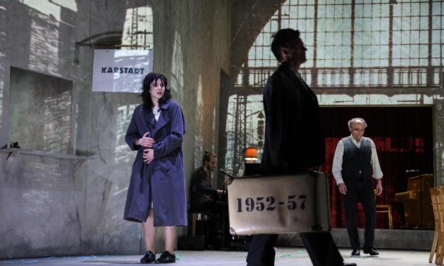 Adaptations On The German Stage (3): Theater Bremen Is Keen On The Long Haul