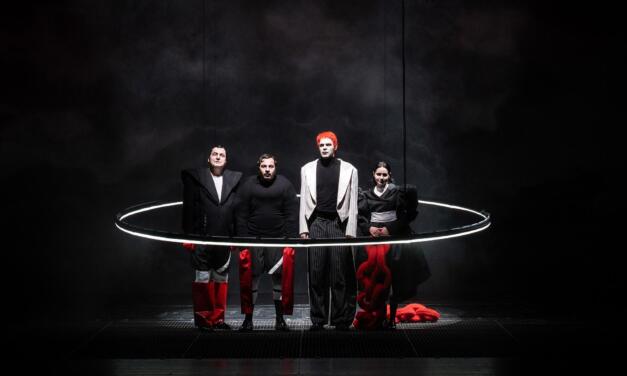 Oldenburg’s Production Of “Mephisto” Continues And Expands The Important Debate Of The Artistic Response To Adverse Political Circumstances