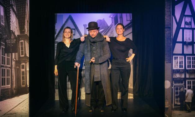 A Celebration Of Bremen Past And Present: “Schnoor-Geschichten Mit Heini Holtenbeen – Bremen In 90 Minuten” At The Packhaustheater Bremen