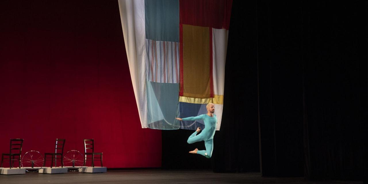 Dancing With Bob: Visual Arts And Dance In Dialogue With Each Other